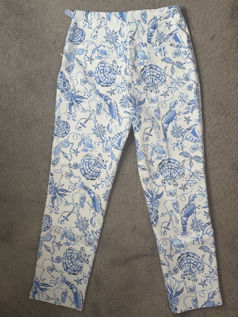 Lilly Pulitzer Nancee 27” High Rise Crop Pants - Blue & White Seashell Print